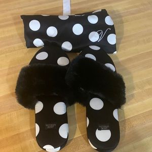 Size Medium Victoria’s Secret Slippers